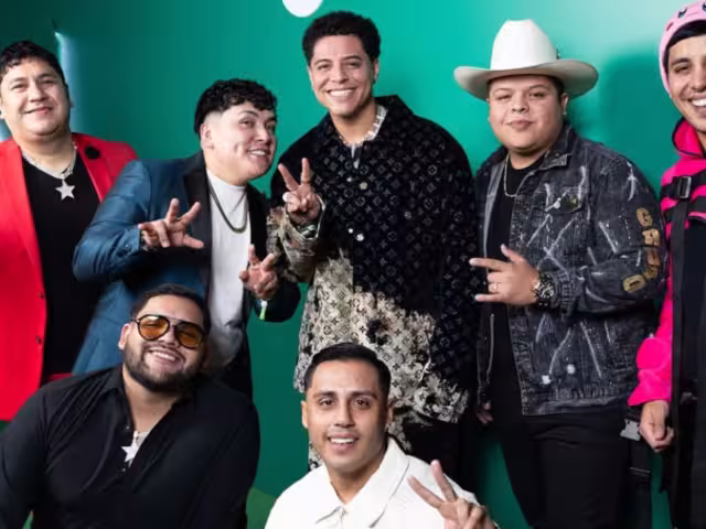Grupo Firme confirma que va a dejar de cantar corridos en sus presentaciones