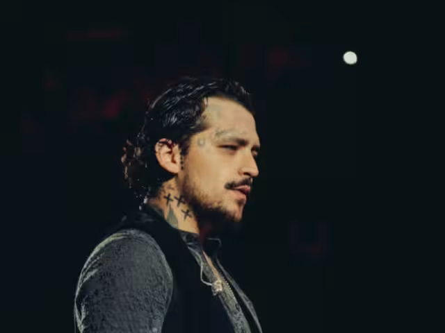 Christian Nodal causa polémica al revelar que no quiere hacer una gira con la Familia Aguilar