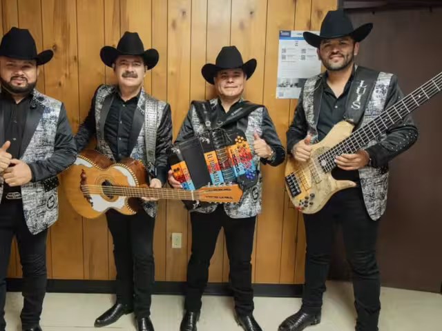 Esto es lo que tendrían que pagar de multa los Tucanes de Tijuana por cantar narcocorridos