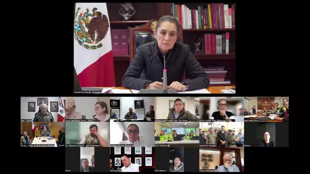 El Gobierno de México mantiene equipos de emergencia desplegados para realizar labores de rescate