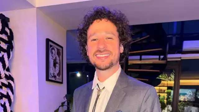 Luisito Comunica causa polémica al calificar la marcha contra la gentrificación como “robo disfrazado”