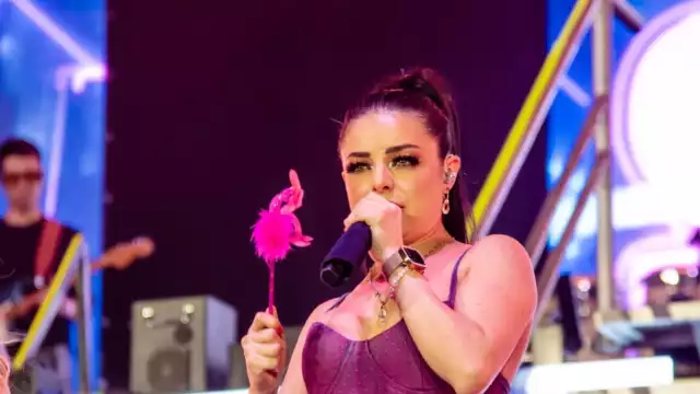 Violeta Isfel explota contra Gustavo Adolfo Infante, tras declarar que la actriz cobra por sus saludos