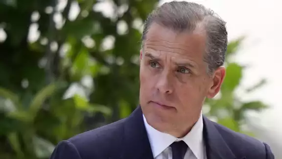 Hunter Biden escucha los primeros alegatos del caso en su contra por posesión de armas Hunter Biden escucha los primeros alegatos del caso en su contra por posesión de armas