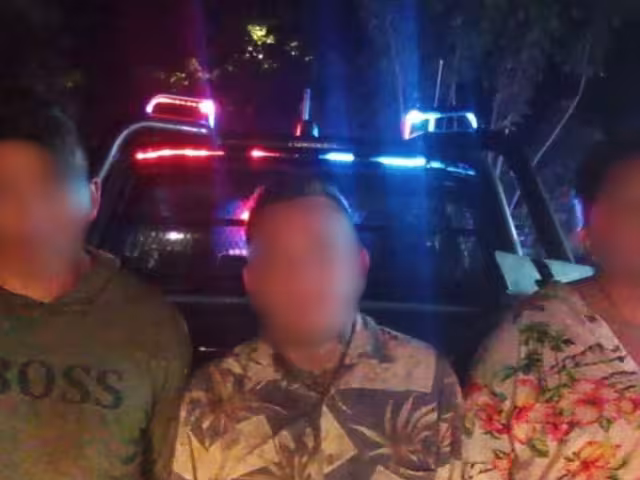 Las cuatro personas fueron detenidas, y puestas a disposición de la Fiscalía General del Estado (FGE)