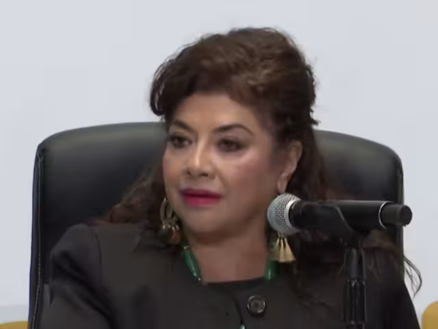 Clara Brugada anuncia licencia permanente en CDMX.