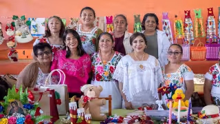 El DAIF se erige como un pilar fundamental, ofreciendo una amplia gama de servicios diseñados para atender a las niñas, niños, adultos y adultos mayores de Yucatán