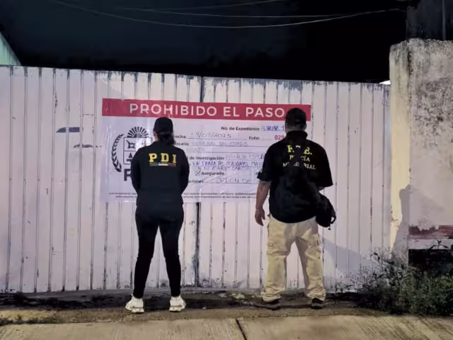 Las mujeres llegaban al lugar para solicitar trabajo de meseras-ficheras; una vez contratadas les pedían ofrecer servicios sexuales