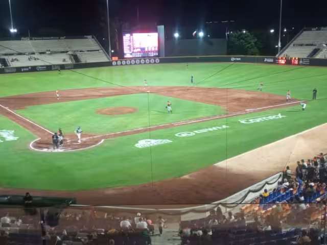 Tigres y Leones dividen triunfos en la Liga Mexicana de Béisbol