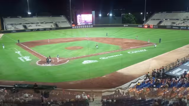 Tigres y Leones dividen triunfos en la Liga Mexicana de Béisbol