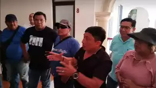 Delegados sindicales en Campeche encaran a su líder  y  le exigen aclarar uso de cuotas