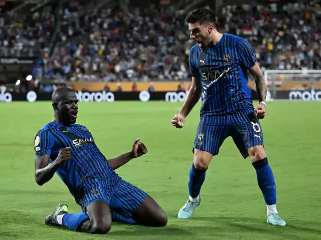 Los jugadores del equipo saudí nunca bajaron los brazos y lograron el triunfo.