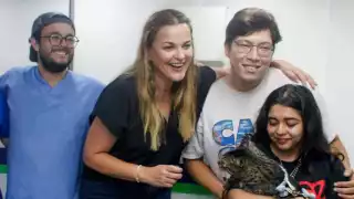 Cecilia Patrón, alcaldesa de Mérida, acude al 'Esterimóvil' en la colonia Chuburná 