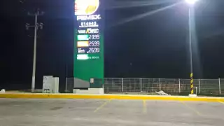 Asaltan gasolinera en Escárcega; ladrones huyen en motocicleta