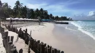 Isla Mujeres a la espera de "recalones" para prevención del huracán "Rafael"