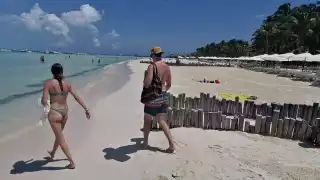 Aumenta la superficie de Playa Norte en Isla Mujeres