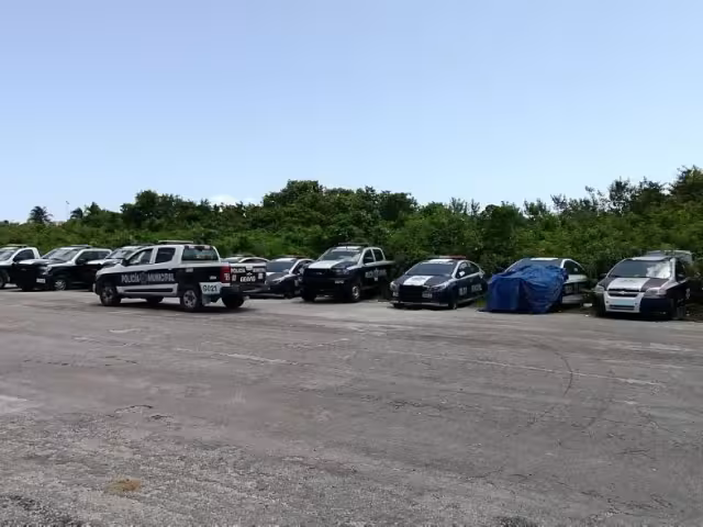 Este terreno debe permanecer en manos de la Comuna para usarse como módulo de salud, atención al turismo masivo, guardería y estacionamiento