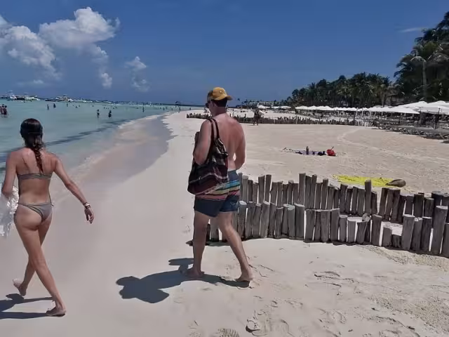 Aumenta la superficie de Playa Norte en Isla Mujeres