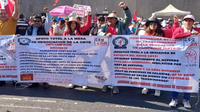 Maestros piden justicia y rechazan reforma a Ley del ISSSTE