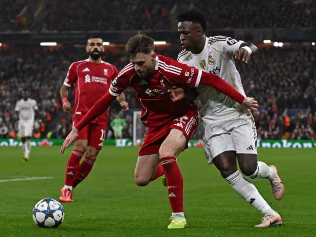 Los ingleses dominaron por completo a los Merengues en Anfield.