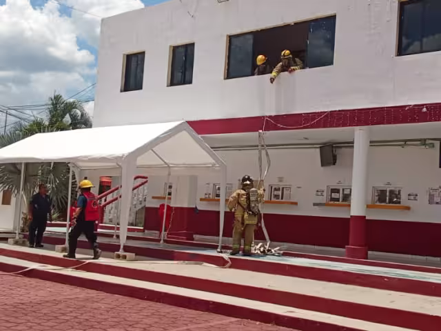 Los simulacros cuentan con el objetivo de aprender como actuar en casos reales de emergencia