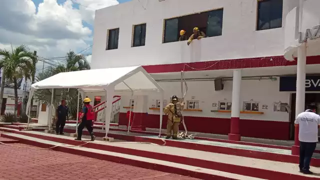 Los simulacros cuentan con el objetivo de aprender como actuar en casos reales de emergencia