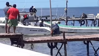 Sorprenden a pescadores foráneos capturando pulpo y pepino de mar en Dzilam de Bravo