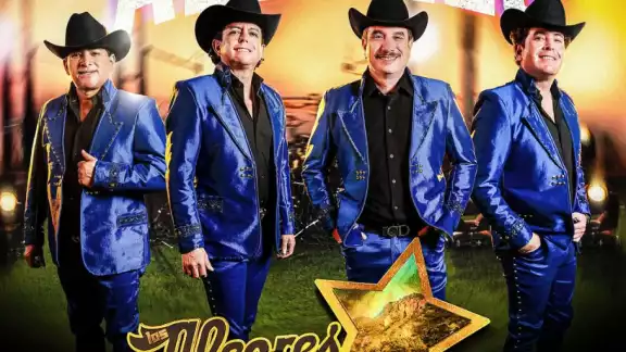 Los Alegres del Barranco realizaron una controversial interpretación donde mostraron imágenes de narcotraficantes Los Alegres del Barranco realizaron una controversial interpretación donde mostraron imágenes de narcotraficantes