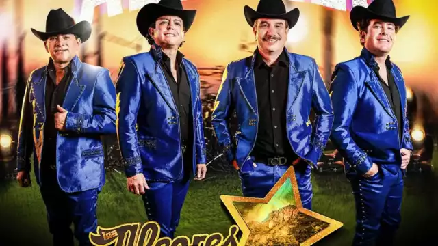 Los Alegres del Barranco realizaron una controversial interpretación donde mostraron imágenes de narcotraficantes