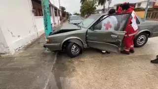 Los conductores fueron atendidos por los paramédicos debido a una crisis nerviosa
