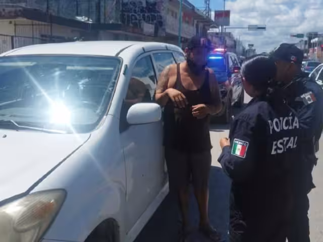 El conductor y la unidad fueron asegurados y puestos a disposición de la FGE
