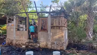 Incendio consume humilde vivienda en San Francisco; piden ayuda para familia afectada
