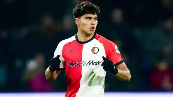 El mexicano por fin debutó como goleador El mexicano por fin debutó como goleador