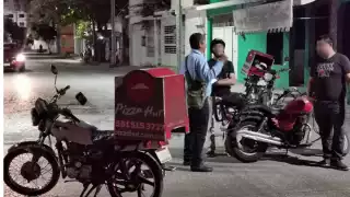 Choque entre motociclistas en Ciudad del Carmen deja daños materiales y dos lesionados