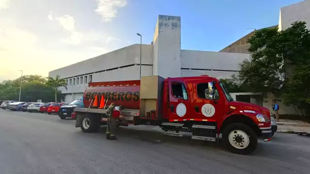Elementos del Heroico Cuerpo de Bomberos controló la situación.