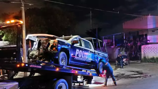 Patrullas de Cancún impactan durante persecución.