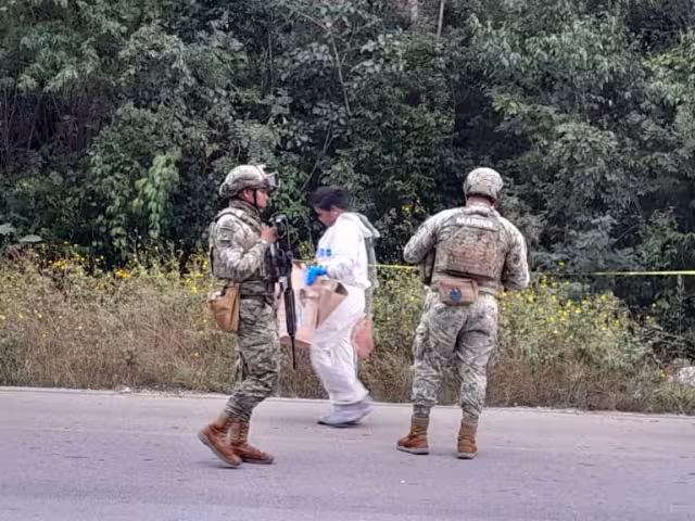 Aparentemente el cuerpo presentó signos de violencia.