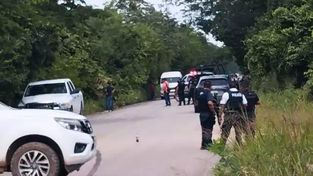 Agentes de la Fiscalía llevaron a cabo aprehensión en Lázaro Cárdenas.