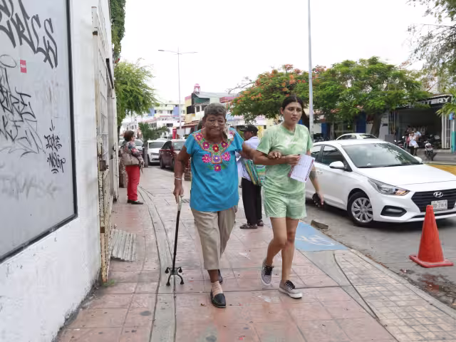 Adultos mayores sufren por discriminación laboral en Quintana Roo