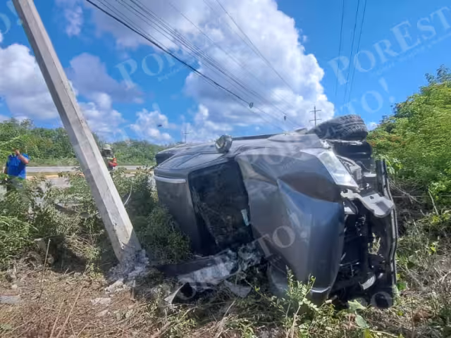 El conductor no presentaba lesiones de gravedad, solo golpes y crisis nerviosa