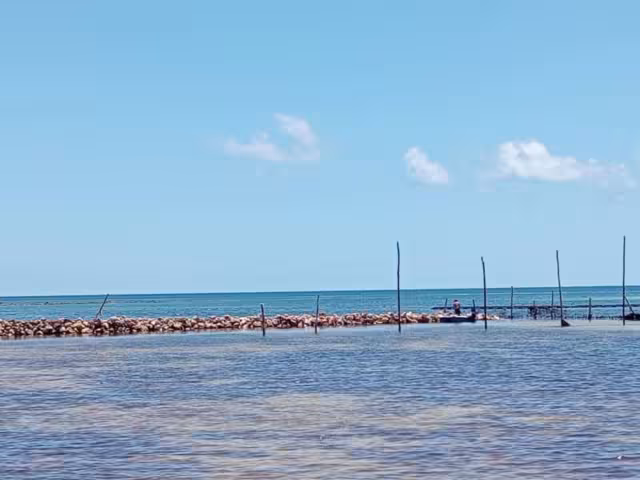 Construcción irregular disgusta a pobladores de Mahahual