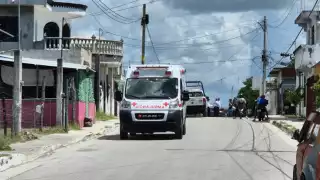  Conductor abandona a su madre luego de chocar   