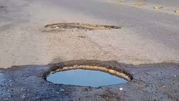Los baches en Campeche han causado múltiples accidentes y daños vehiculares