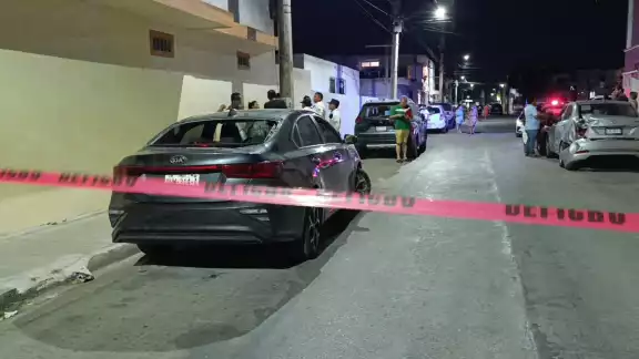 Según testigos, el conductor manejaba a exceso de velocidad Según testigos, el conductor manejaba a exceso de velocidad