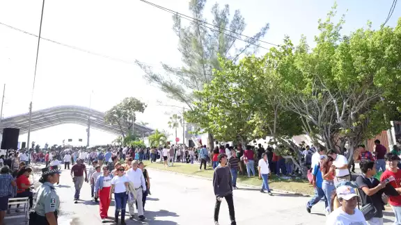 El evento del  aniversario del tren fue realizado en el malecón de Chetumal