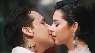 ¿Matrimonio de Christian Nodal y Ángela Aguilar es falso? Estas pruebas lo confirmarían