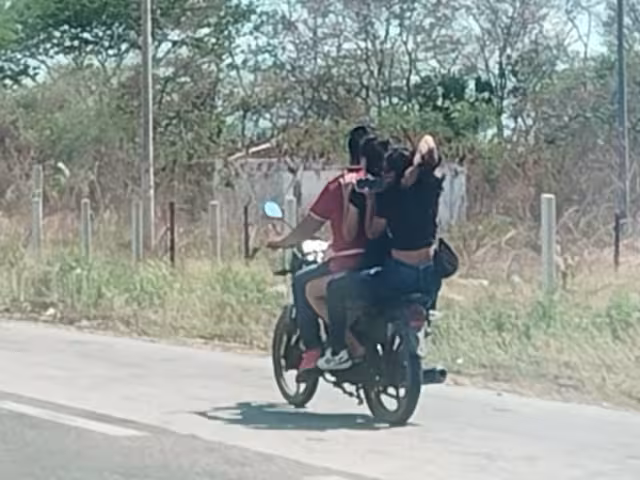 El incidente ocurrió en la carretera Villamadero-La Joya, en Champotón.