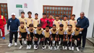 Atlético Quintanarroense inicia su participación en el torneo nacional FMF en Toluca