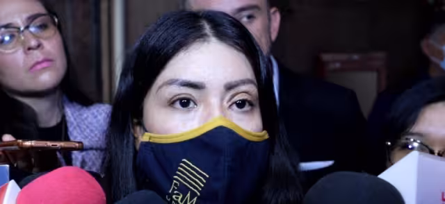 Maria Elena Rios, saxofonista