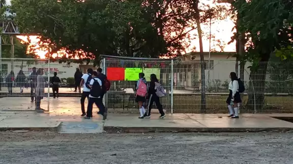 En la cabecera municipal es la tercera institución que regresa a clases En la cabecera municipal es la tercera institución que regresa a clases