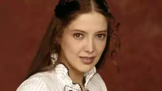 Reaparece Adela Noriega tras 15 años de su retiro, foto se hace viral